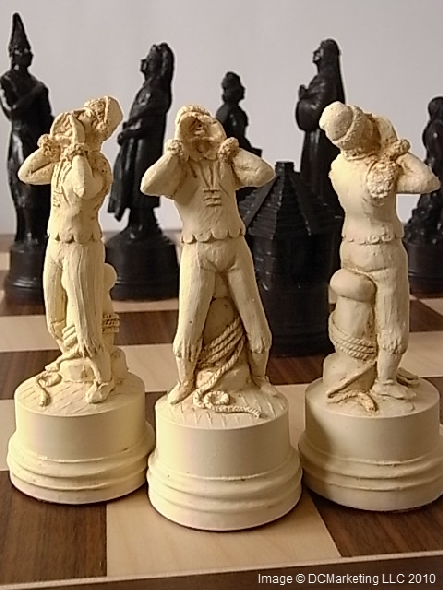 Columbus Plain Theme Chess Set